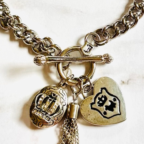 JUICY COUTURE Necklace Crystal Locket, Heart, Tassel Toggle Silvertone - Picture 4 of 5